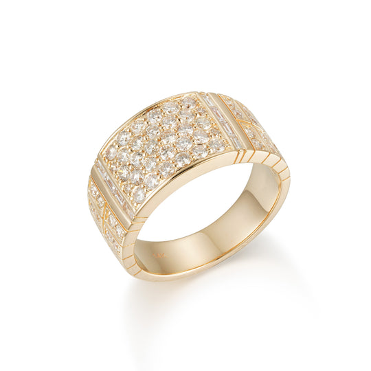 Venetian Rhapsody Diamond Ring